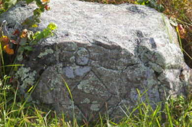 40th New York Infantry (Inscribed Boulder)